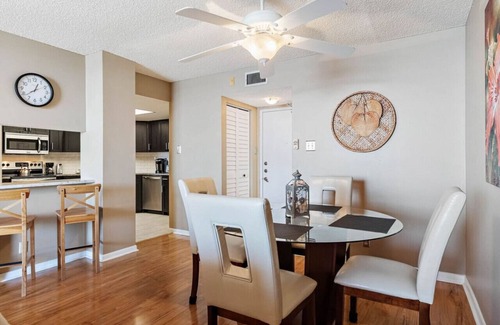 Casa del Mar Condominio | Isla Del Sol Casa B-507 1 cama 1-1 / 2 baños Bellamente renovado! NUEVO LISTADO Cama King WIFI