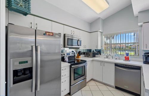 Isla del Sol Casa | St Pete Isla Vista Verde North Mirada Townhome 3 2