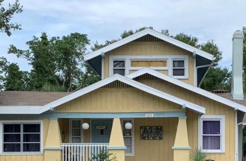 Crescent Lake Apartamento | St Pete Vacation Rentals