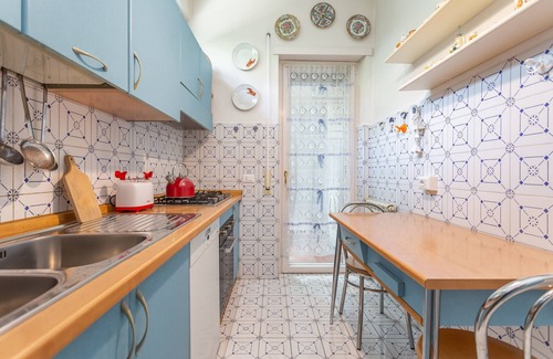 Quartiere XIII Aurelio Apartamento | St. Peters Garden 3 BDR Apartment