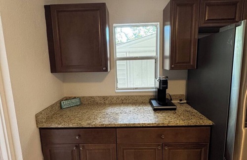 St. Petersburg - Clearwater Casa | 20% Off NEW 4BR Poolside Tampa Gem w/ Private Gym!