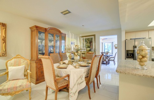 Disston Heights Casa | ¡NUEVO! S t. Petersburgo Inicio w / Tropical Yard & Pool!