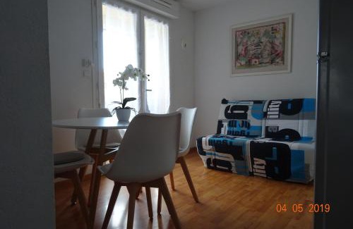 Saint-Pierre-la-Mer Apartamento | St Pierre La Mer, VUE SUR MER, Quartier calme, T2