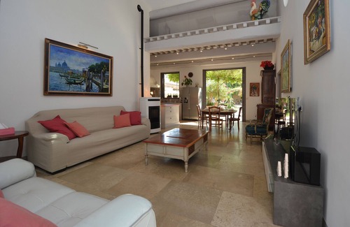 Noves Villa | ST REMY DE PROVENCE NEARBY