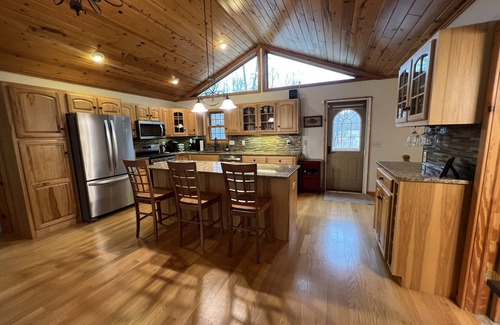 Hackensack Cabina | St Somewhere, A Pleasant Lake Paradise