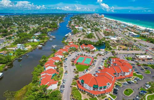 Gulf Lagoon Beach Casa | St Thomas Square Villa 414