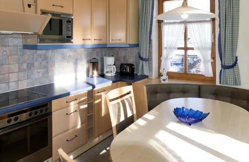 Schonbach Apartamento | Stainer by Interhome
