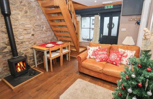 Pembroke Casa | Stable Cottage