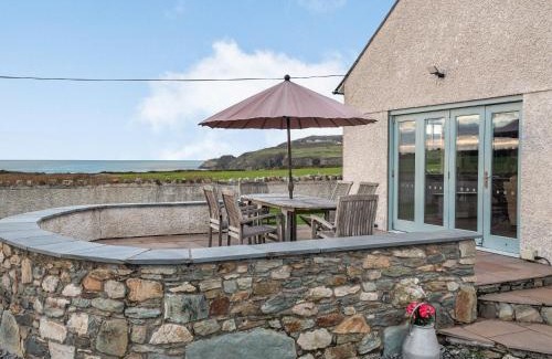 Holyhead Casa | Stack View Cottage