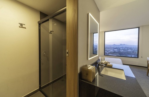 Downtown Queretaro Hotel | Stadía Suites Querétaro Centro Histórico