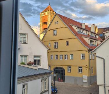 Schwaebisch Gmuend Apartamento | Stadtmitte Apartment im historischen Viertel -100qm Wohnfläche & 30qm Dachterrasse