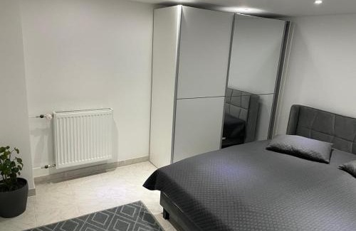 Ruesselsheim Apartamento | Stadtnah & und familienfreundlich