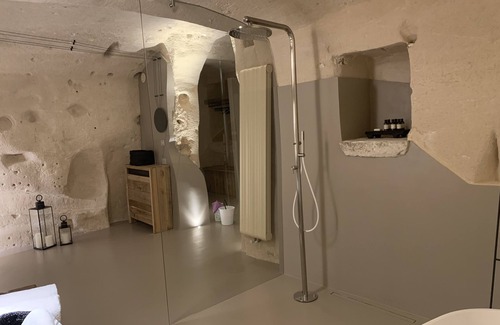Sasso Caveoso Apartamento | StageROOM02- Lujo en una cueva
