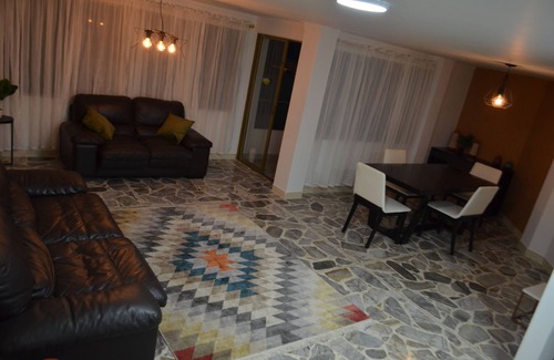 Alejandria Apartamento | Stahl House