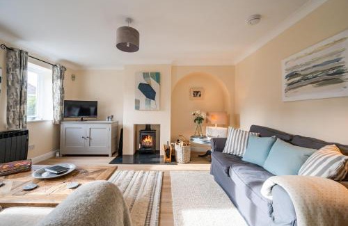 Burnham Deepdale Casa | Staithe View by Big Skies Cottages