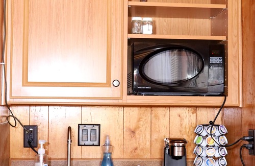Tombstone Cabina | Stampede RV Resort