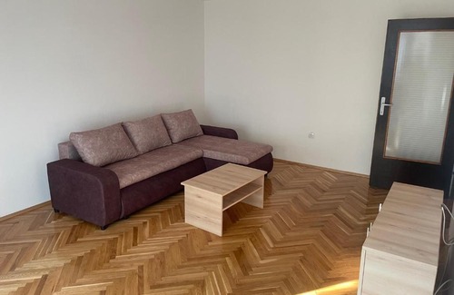 Stara Pazova Apartamento | Stan na dan