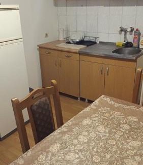 Kragujevac Apartamento | Stan za 4 osobe kod Kliničkog centra