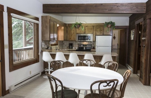 Whitefish Casa | Independiente de 3 dormitorios, 2 baños - ¡Ideal para familias!