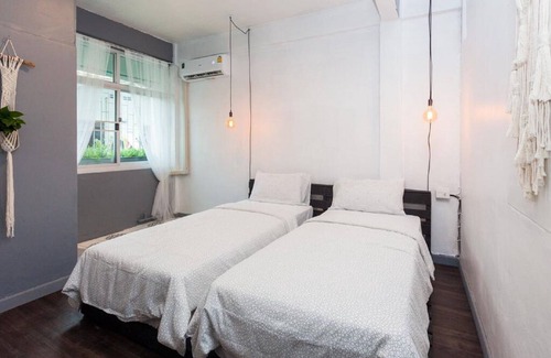 Wat Ratchabophit Casa | Standard Twin Room 1. 4 km del Gran Palacio