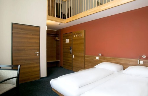 Sankt Lorenzen ob Murau Casa | Standard room for 4 people with balcony Daily rate HB - Club Hotel am Kreischberg