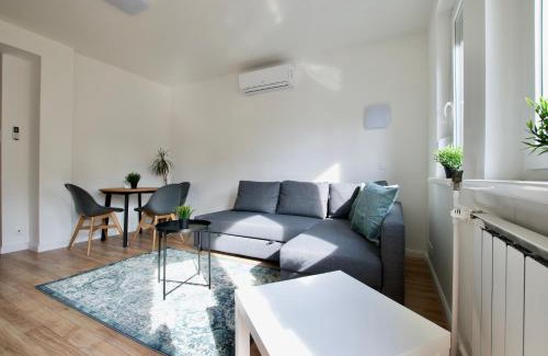 Terezvaros Apartamento | Standard Apartment by Hi5 - Dessewffy 37 suites