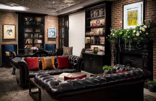 Central Park West Hotel | Standard King Room at Arthouse Hotel New York City, Pets Allowed