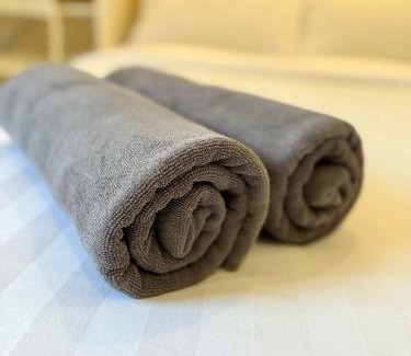 Kampung Bukit Tok Bat Casa | STANDARD ROOM-for 2Pax at Anggerik Impian Hotel