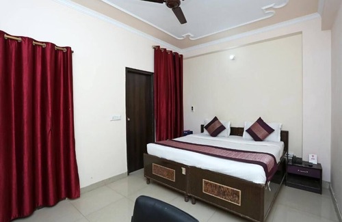 New Delhi Hotel | Standard Single Room - Hotel Ramida Suites At Delhi Airport