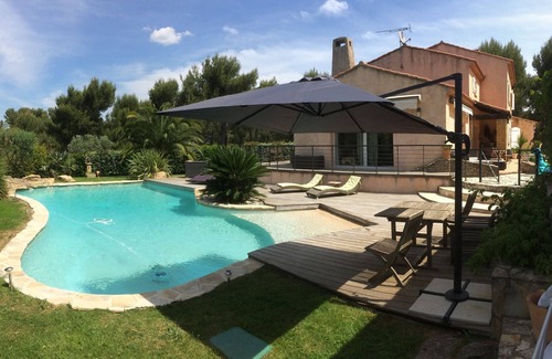 Aubagne Casa | CASA PERMANENTE ENTRE AIX Y CASSIS EN EL CORAZÓN DE UN JARDÍN DE PAISAJE