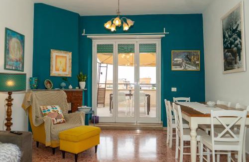 Quartiere XXIII Alessandrino Casa | Stanza con bagno privato in attico