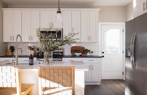 Talbot's Corner Casa | ¡Hogar brillante y contemporáneo en Nashville! ❤ Cherokee 1 por AvantStay