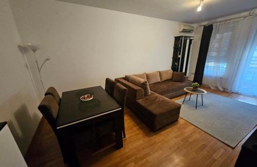 Novi Beograd Apartamento | Star Belville