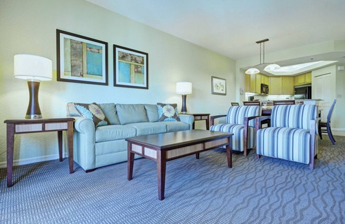 Kissimmee Complejo | Star Island Resort -2 BR Deluxe Suite. Putting Green, Fishing, Pool, Pickleball!