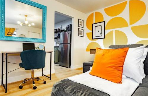 Gateway District Casa | Star Motel Unit 2- Luxury Las Vegas Vacation Home Arts District Oasis
