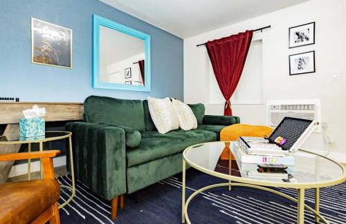 Gateway District Casa | Star Motel Unit 4- Premier Downtown Hotel Luxury 1br Private Oasis
