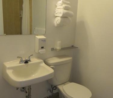 Bedford Hotel | Stardust Motel - Bedford
