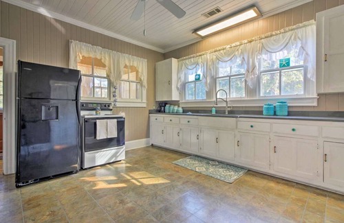 Richmond Hill Casa | Starfish Home for 10, Fast EV Charger+Pet Friendly