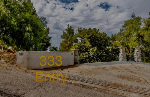 Calabasas Casa | STARGATE RESORT - Malibu
