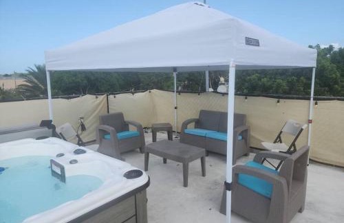 Esteves 1 Apartamento | Stargaze Comfort Under the Stars & Arcade Room