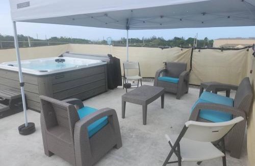 Esteves 1 Apartamento | Stargaze Comfort Under the Stars & Arcade Room