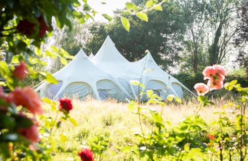 Bromsash Otro | Stargazer Glamping UK The Mahal 8 People
