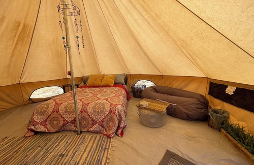 Los Angeles County Alquiler De RV | Stargazers delight at desert🏜 yurt with great sunsets and open landscape