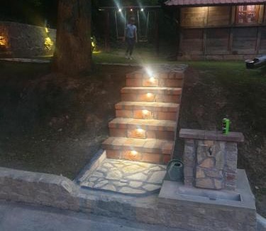 Mladenovac Complejo | Stari Vujadin