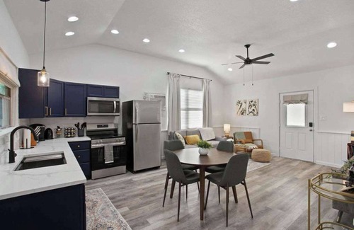 Canyon Lake Cabina | Starlight Horizon - The Retreat - Cabin R