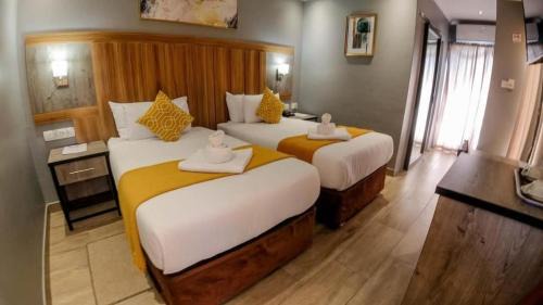 Kasane Cama Y Desayuno | Starlight Inn