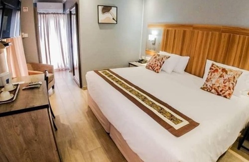 Kasane Casa | Starlight Inn