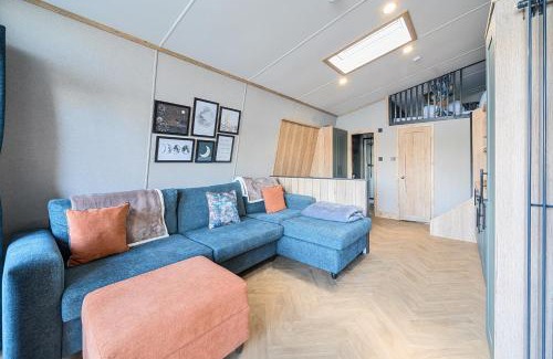 Great Houghton Casa | Starlight Skylight - Billing Aquadrome