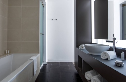 Saint-Sulpice Hotel | Starling Hotel Lausanne