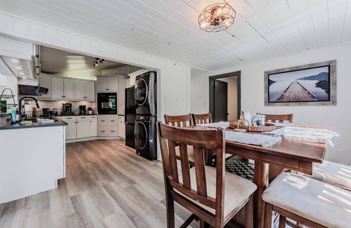 Northern Bruce Peninsula Cabina | Starry Haven: Serene Retreat with Hot Tub